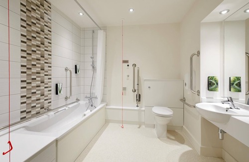 Monmouth Hotel | Premier Inn Monmouth