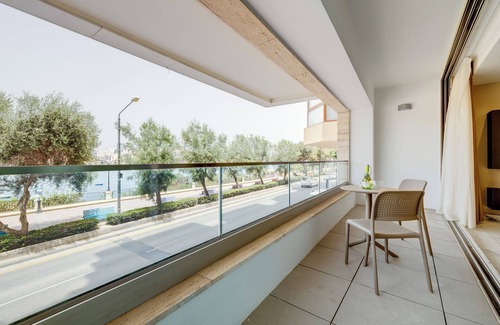 Tower Road Apartment | Premier Seafront Living: Ultra-luxury in Sliema