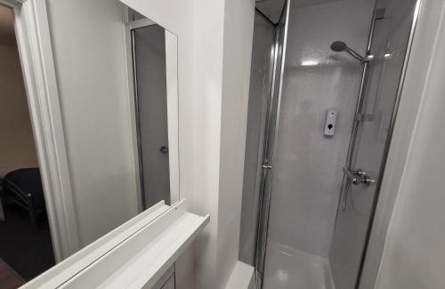 Newark upon Trent Apartment | Premier Studios Nottingham - Tring Vale
