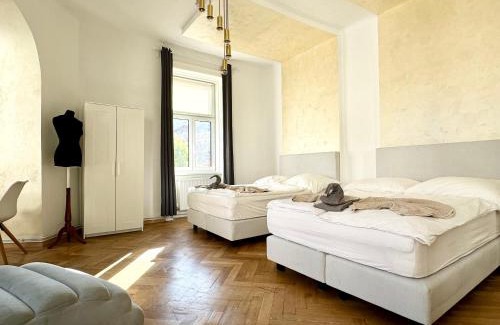 Wahring Apartment | Premium Apartment located at the famous Vienna Kutschkermarkt