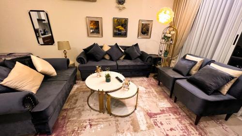 Lahore Hotel | Premium Apartments In Gold Crest Mall With ALFATAH Access - DHA Phase 4 Lahore