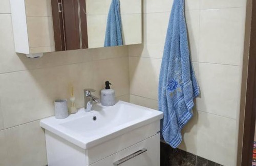 Riscani Apartment | Premium downtown apartment