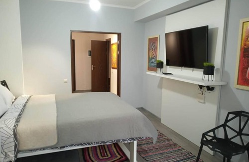 Riscani Apartment | Premium downtown apartment