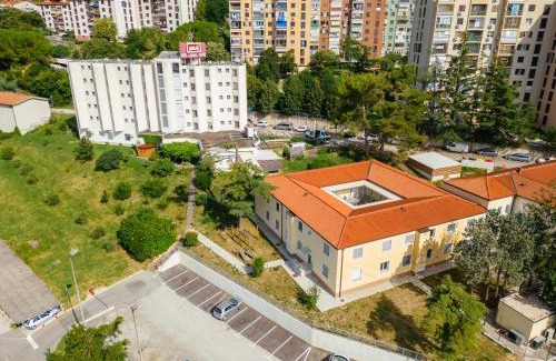Koper Hostel | Prenočišča Prisoje