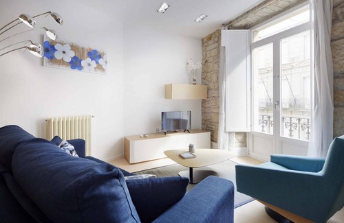 San Sebastian Centro Apartment | Prim Suite 2 by FeelFreeRentals