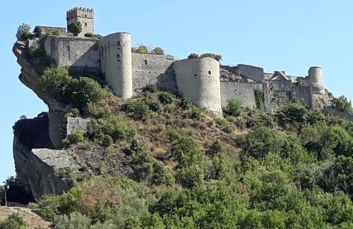 Roccascalegna Apartment | Primae Noctis Apartments