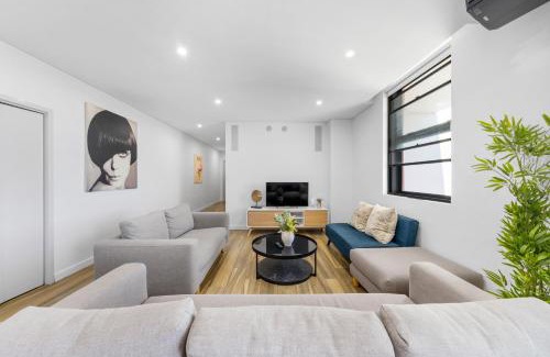 Ultimo Apartment | Prime 3BR Apt with Parking & ICC & DarlingHarbour-10 mins walk