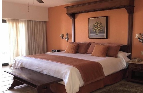 Marina Resort | PRIME BEACHFRONT 2 Bed3 Bath New Year's Week nDec 29,2024 to January 05, 2025 @