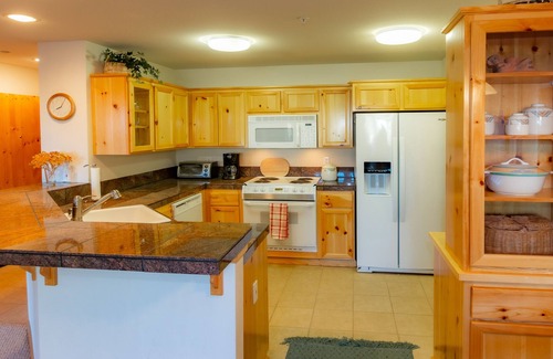 Kirkwood Condo | Prime Lodge 204 Ski in/Ski out