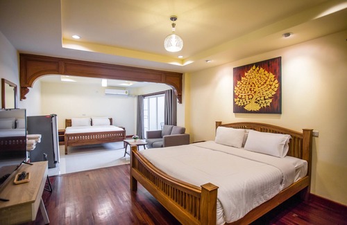 Chang Moi Hotel | Prince Hotel Chiang Mai