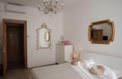 La Spezia Historic Centre House | Priscilla nel Golfo delle Meraviglie