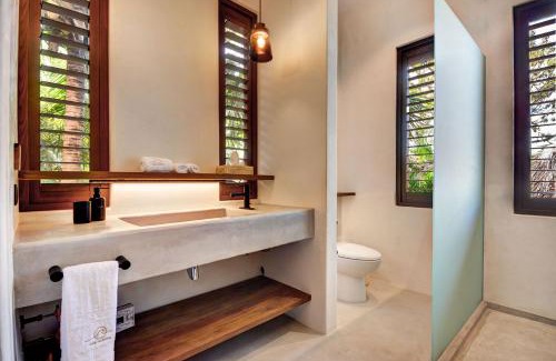 Soliman Bay Villa | Privada Soliman Bay villa pets welcome!