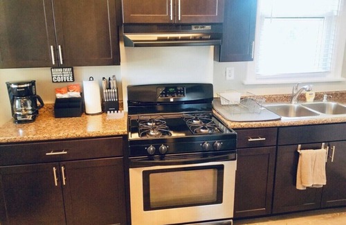 Brighton Heights Apartment | Private 3 bdrm Apt. Spacious, Clean and Convenient