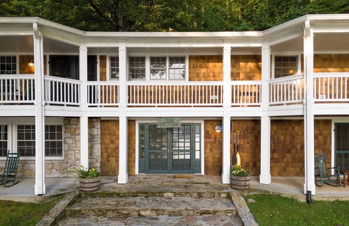 Cullowhee House | Private and Secluded Lake Glenville Waterfront Luxury Home