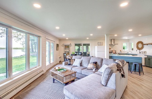 Brainerd House | Private Beach: Lakefront Escape in Brainerd!
