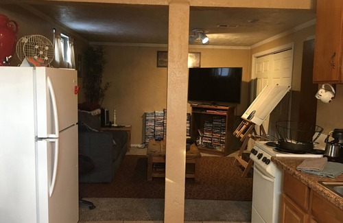 Murray House | Private furnished bedroom in shared basement
