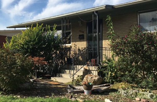 Murray House | Private furnished bedroom in shared basement