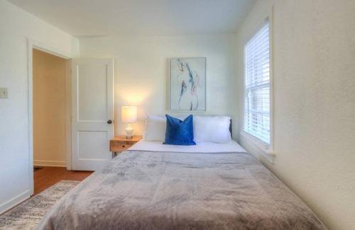 Midtown Apartment | Private gated cottage! Walk to Overton square!