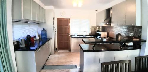 Nong Prue Villa | Private Pattaya Resort