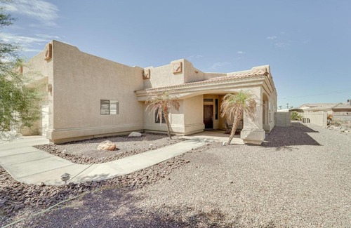 Lake Havasu City House | Private Pool and Hot Tub Lake Havasu City Gem!