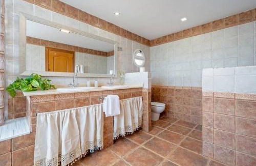 Calafell Villa | Private Pool Sea Views Calafell Villa Barcelona