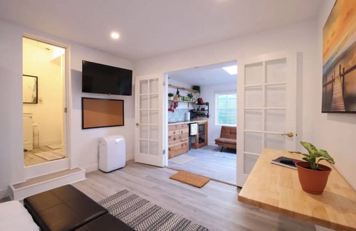 Stockton Apartment | Private Retreat 8min to DT/Balboa Park/SD Zoo!