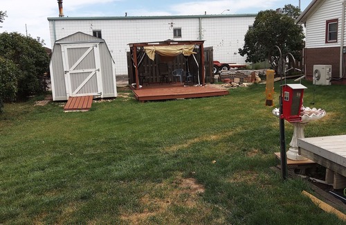 Rapid City House | Private Site RV Full Hookup - Bring your own RV