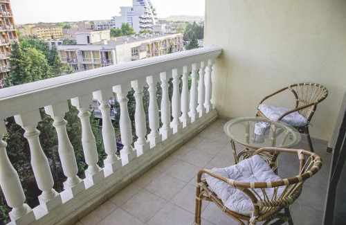 Sunny Beach Apartment | Private Studio in Planet Hotel, Sunny Beach Center by Flаt Manаger