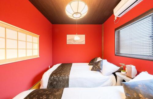 Tanimachi House | Private Villa 大きな商店街の側にあるお宿 ベッド6台 トイレ3台