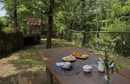 Pontito Villa | Private Villa with A/C, private pool, WIFI, TV, terrace, pets allowed, panoramic view, parking