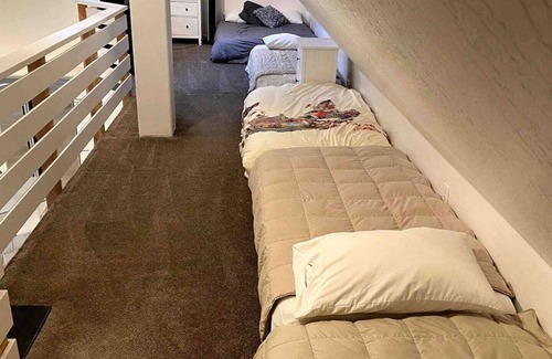 Hillcrest Other | Provo River Bottoms Modern Guest House - 15 Minutes from Sundance!