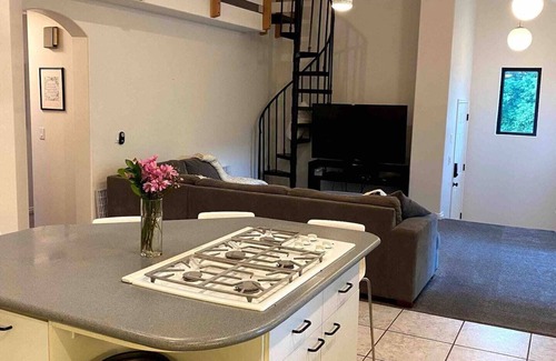 Hillcrest Other | Provo River Bottoms Modern Guest House - 15 Minutes from Sundance!