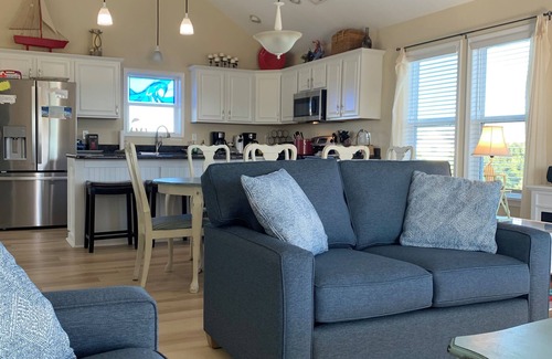 Avon House | public path from Avon Kinnakeet Shores 4Br-4 MastersnNEW pickleball tennis area