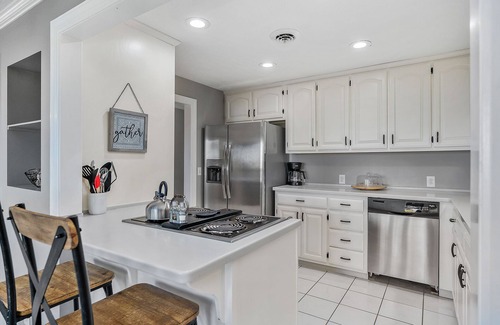 Smithville Ski Chalet | Puckett's Point Overlooking Center Hill Lake