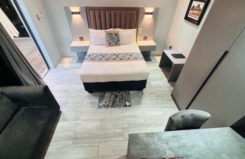 Rustenburg Hotel | Pula Nala Lodge Bed & Breakfast