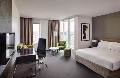 Adelaide Central Business District Hotel | Pullman Adelaide