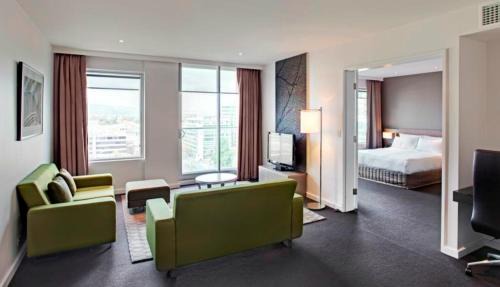 Adelaide Central Business District Hotel | Pullman Adelaide