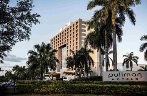Ludlam Hotel | Pullman Miami Airport