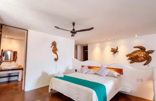 Brisas de Zicatela Hotel | Punta Arena Surf Suites