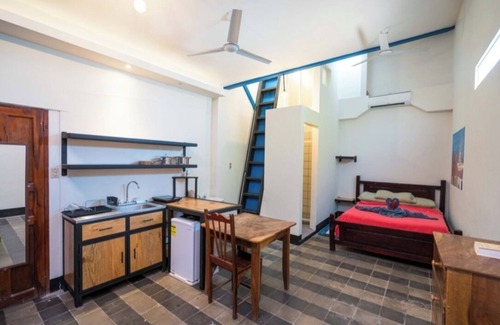 Granada Resort | PURE Gym - Spa - Yoga - Lodging