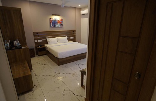 Thrissur Hotel | PUTHUR RESIDENCY HOTELS PVT LTD