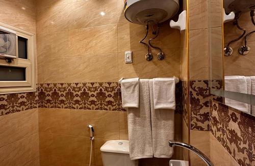 Giza Hotel | Pyramids On The Spot View