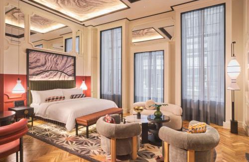 Downtown Singapore Hotel | QT Singapore