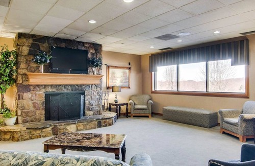 Bluefield Hotel | Quality Hotel and Conference Center