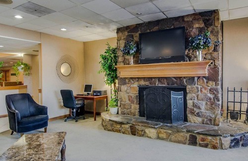 Bluefield Hotel | Quality Hotel and Conference Center