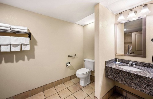 Mohawk Hotel | Quality Inn I-81 Exit 23