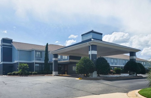 Prattville Hotel | Quality Inn Prattville I-65