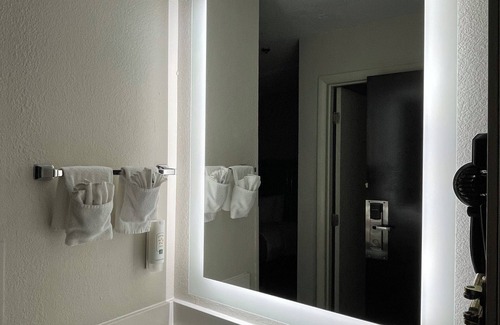 Clemmons Hotel | Quality Inn & Suites Clemmons I-40