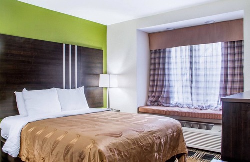 Maggie Valley Hotel | Quality Inn & Suites Maggie Valley - Cherokee Area