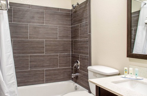 Maggie Valley Hotel | Quality Inn & Suites Maggie Valley - Cherokee Area